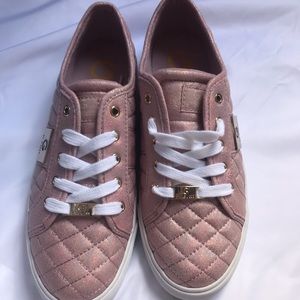 Guess  women shoes size 9 pink